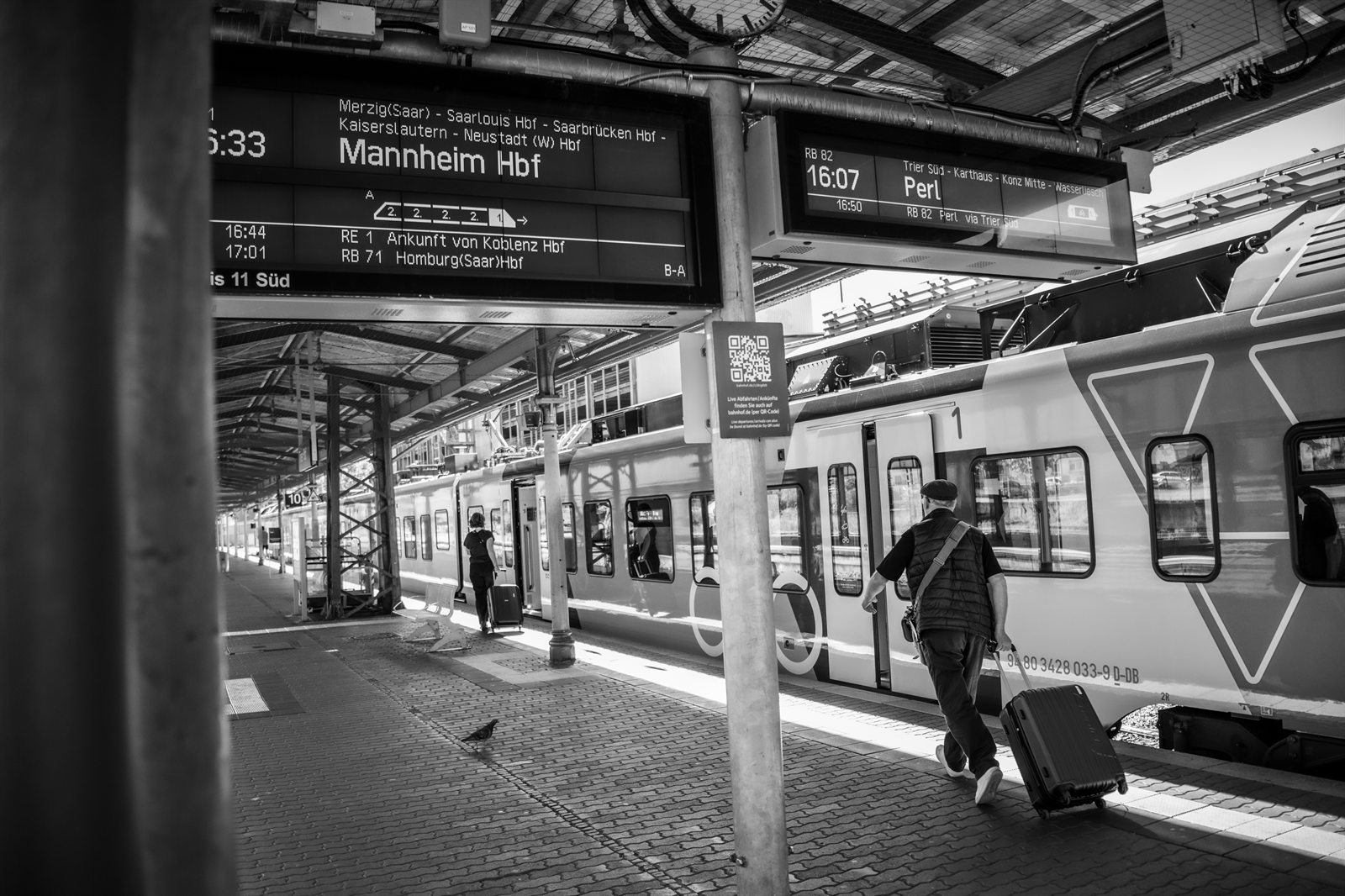Trier et la vallee de la Moselle, en noir et blanc