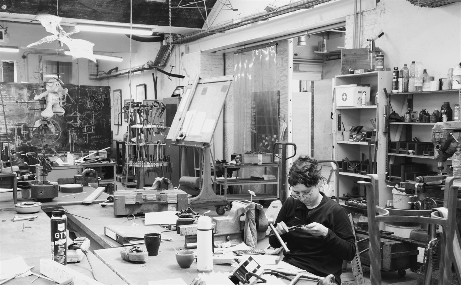 Atelier Zinneke : le lieu, les outils, les gestes de travail